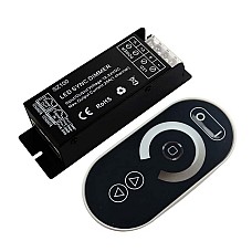 SZ100 RF LED dimmer with RJ45 ports for synchronization